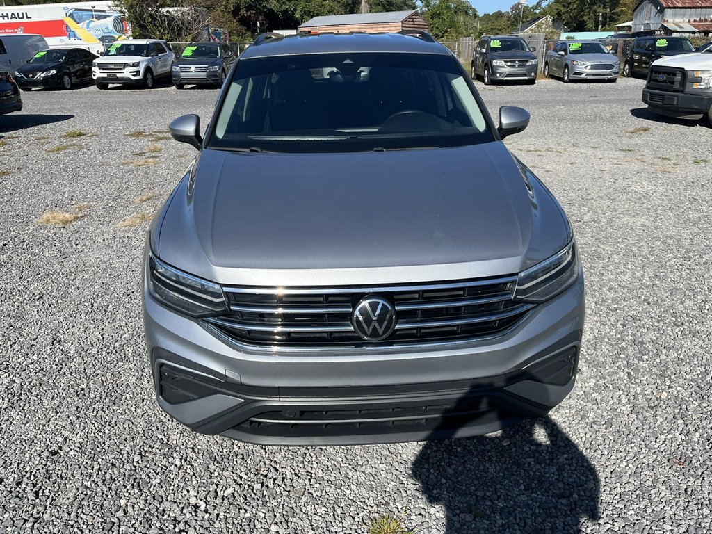 2022 Volkswagen Tiguan - $18,995