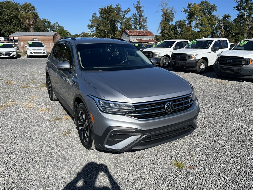 2022 Volkswagen Tiguan - $18,995