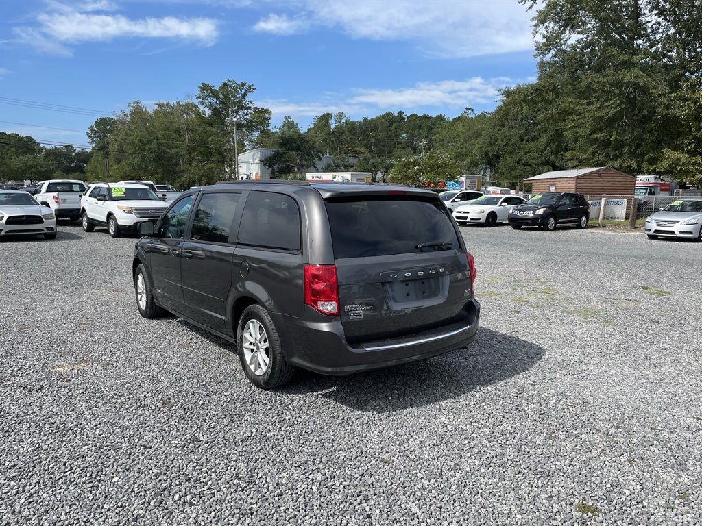 2016 Dodge Grand Caravan SXT photo