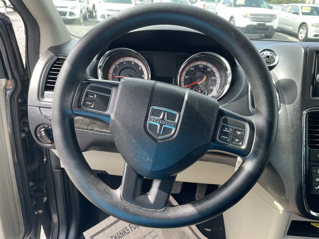 2016 Dodge Grand Caravan SXT photo