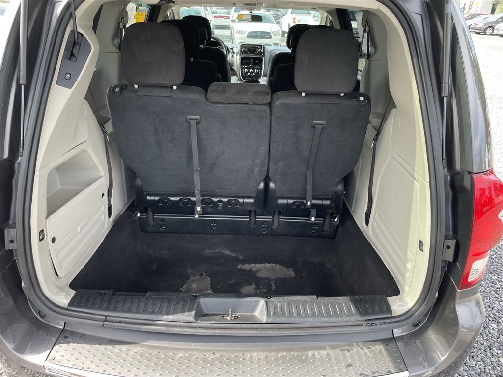 2016 Dodge Grand Caravan SXT photo