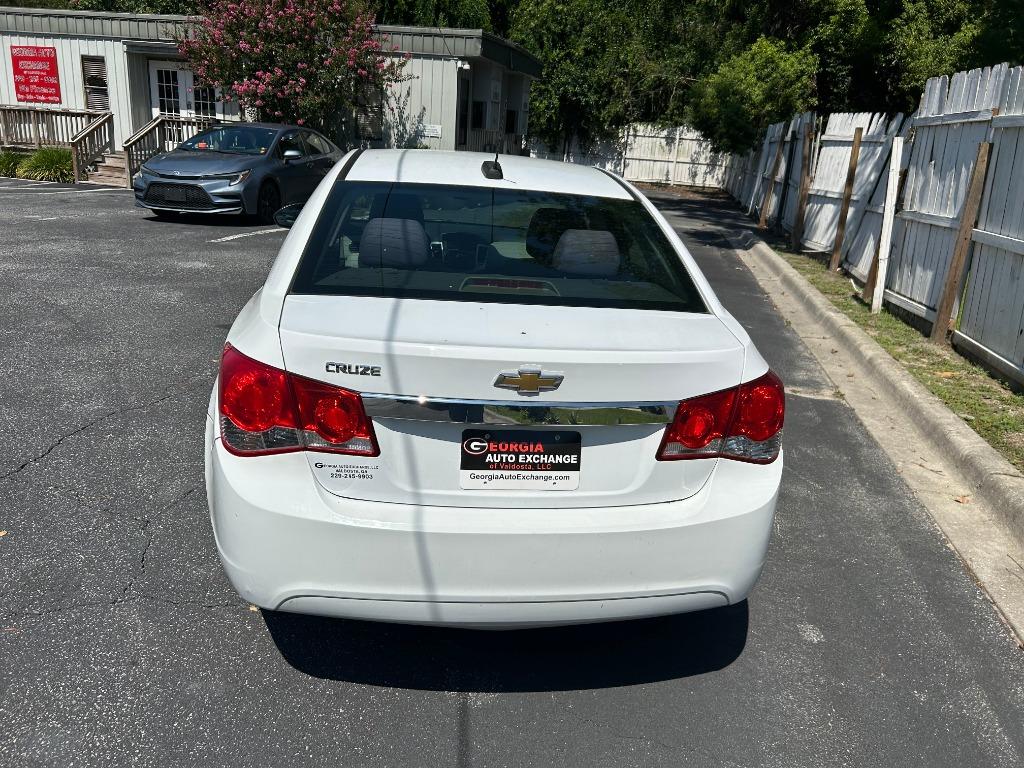2015 Chevrolet Cruze - $6,995