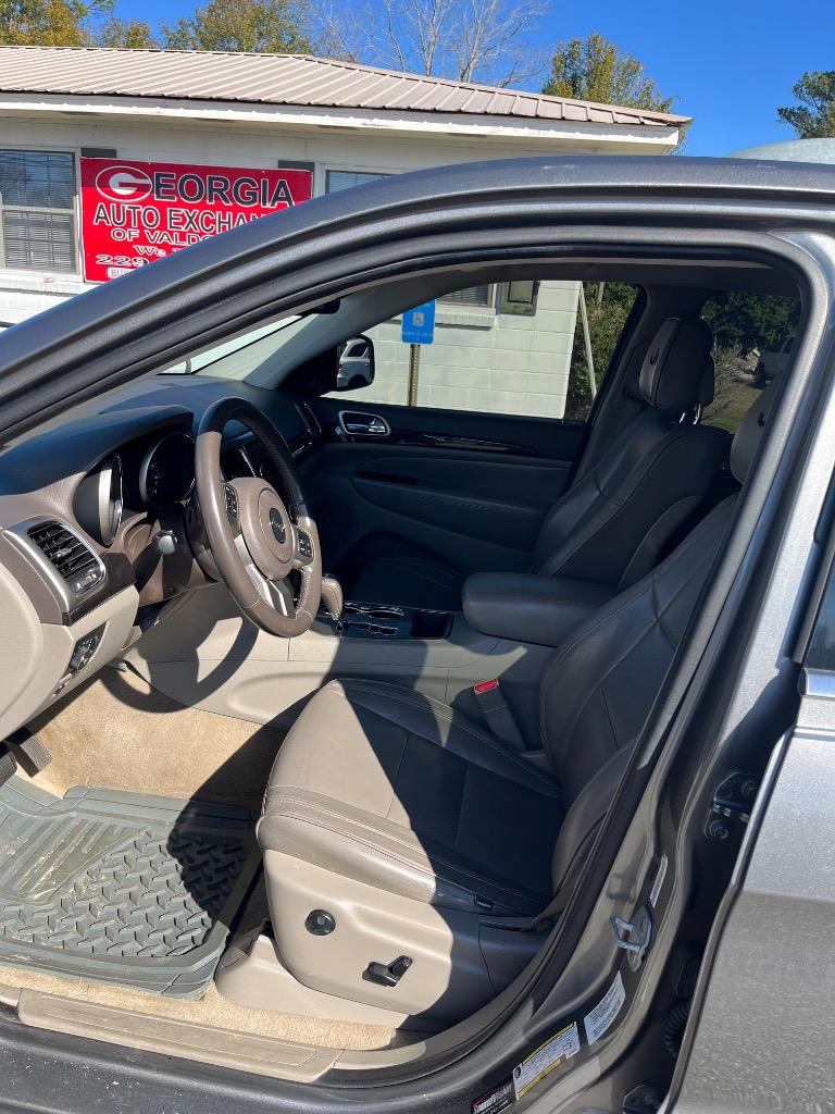 2011 Jeep Cherokee - $7,995