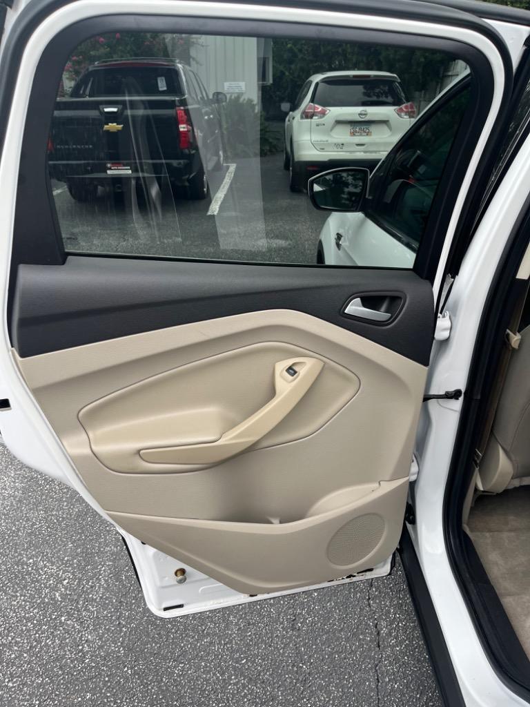 2014 Ford Escape SE photo
