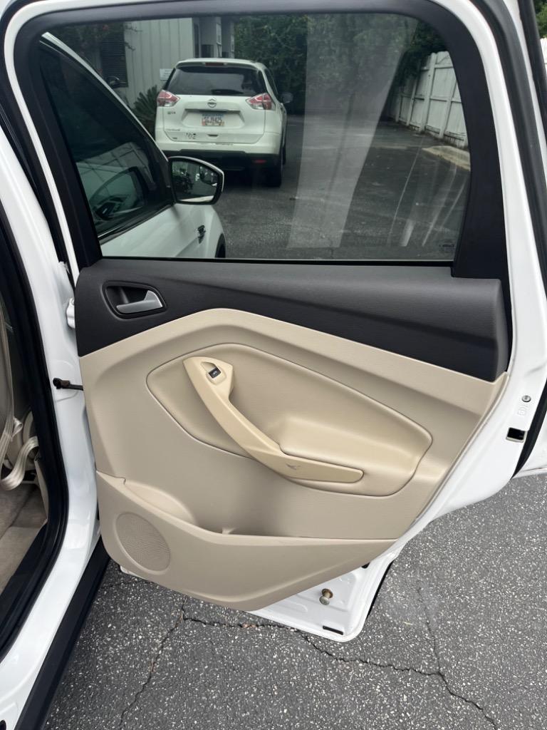 2014 Ford Escape SE photo