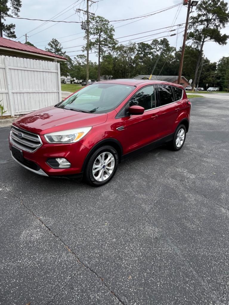 2017 Ford Escape SE photo