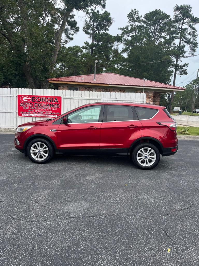 2017 Ford Escape SE photo