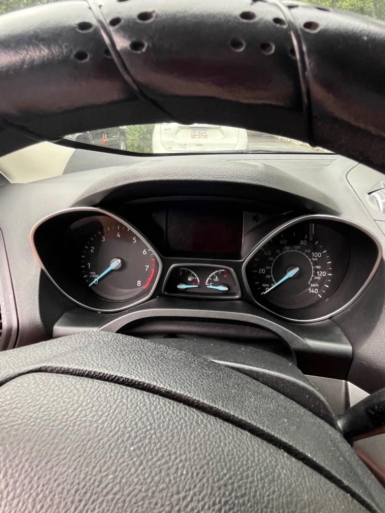 2017 Ford Escape SE photo