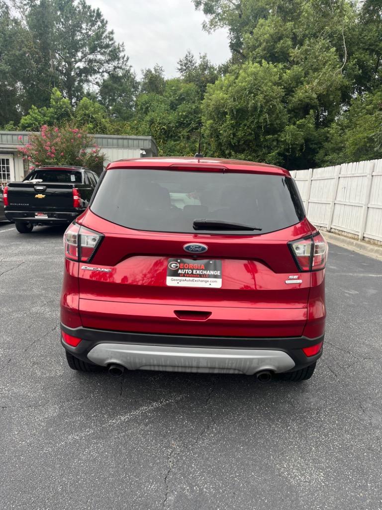 2017 Ford Escape SE photo
