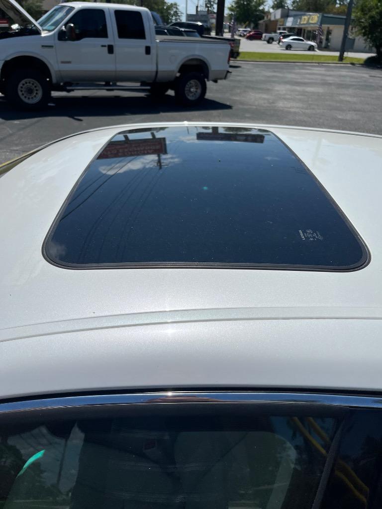 2009 Lexus LS - $8,995