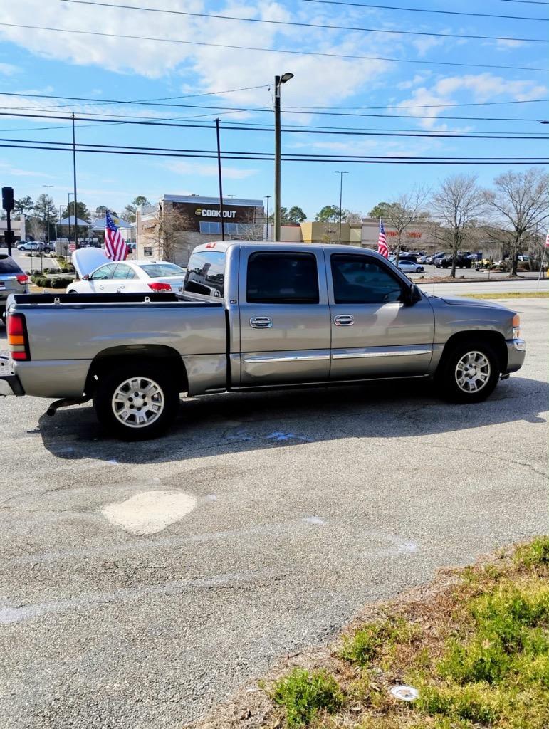 2006 GMC Sierra 1500 - $7,995
