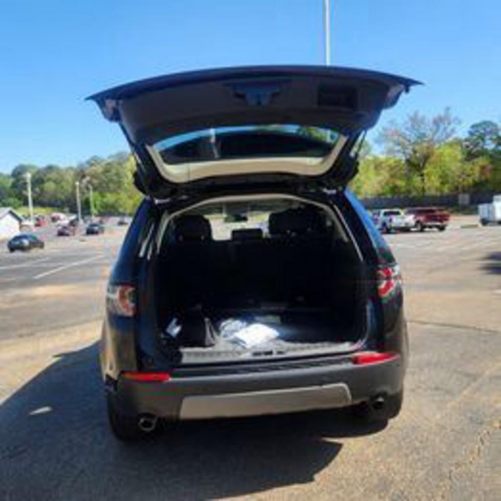 2019 Land Rover Discovery - $19,999