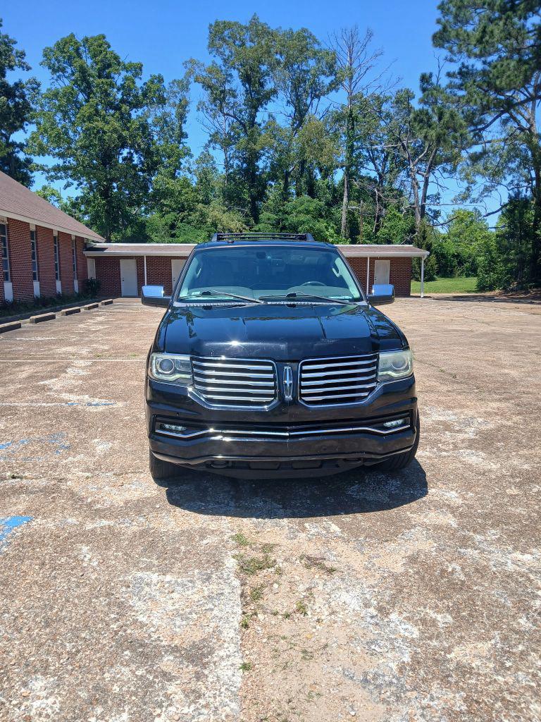 2016 Lincoln Navigator - $7,500