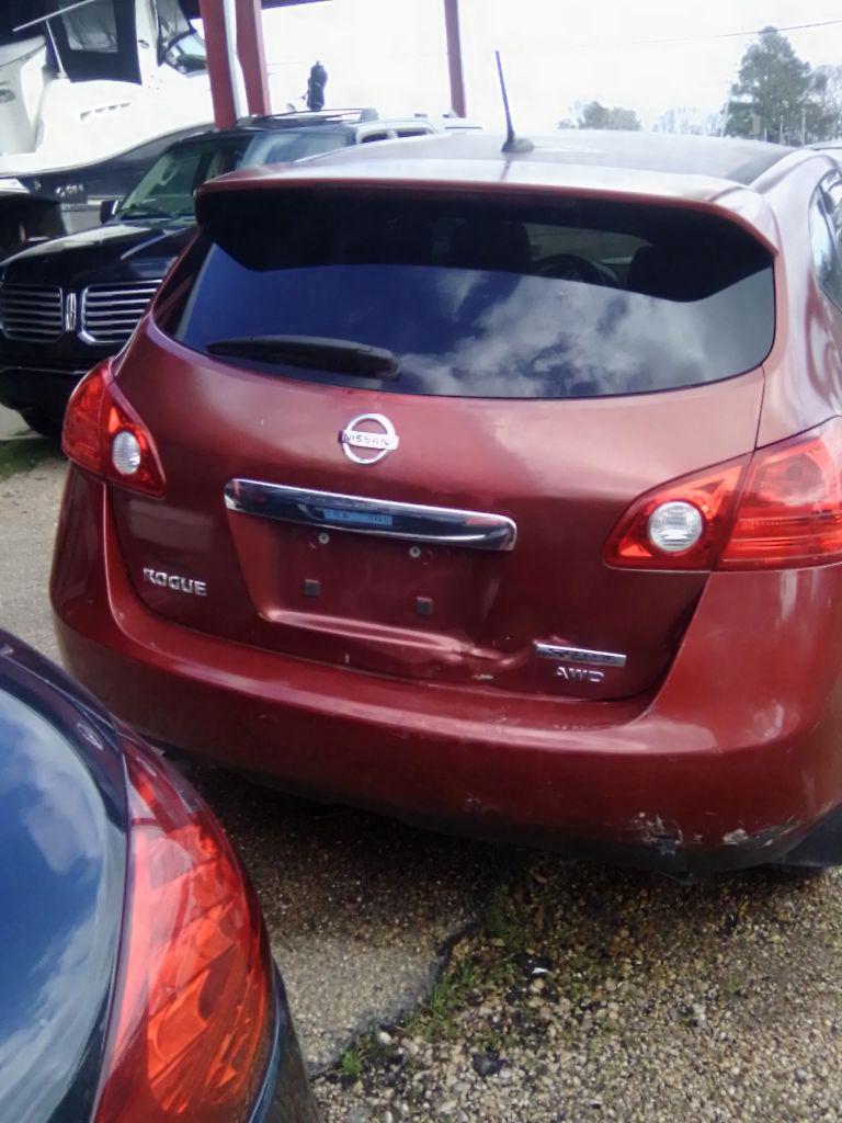 2013 Nissan Rogue S photo