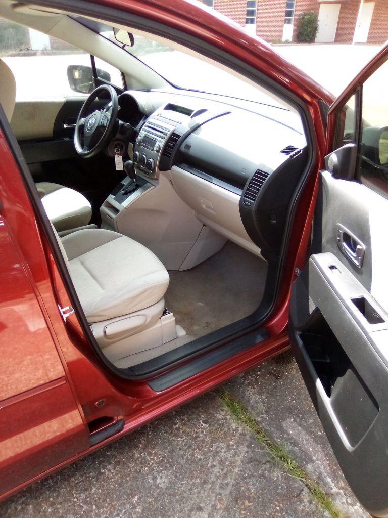 2008 MAZDA MAZDA5 - $3,000