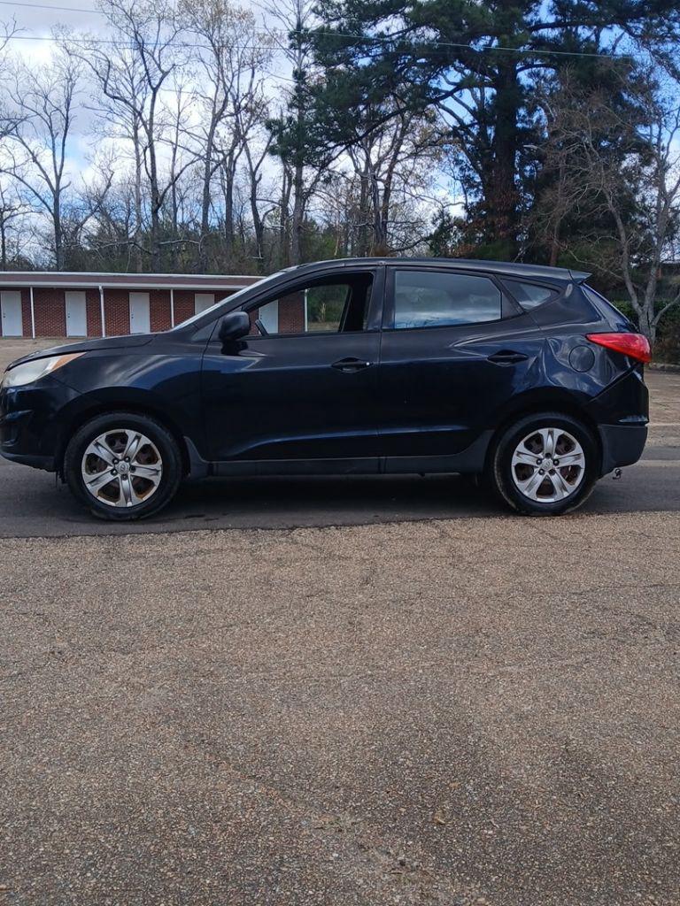 2011 Hyundai Tucson - $4,500