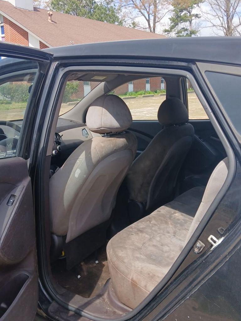 2011 Hyundai Tucson - $4,500
