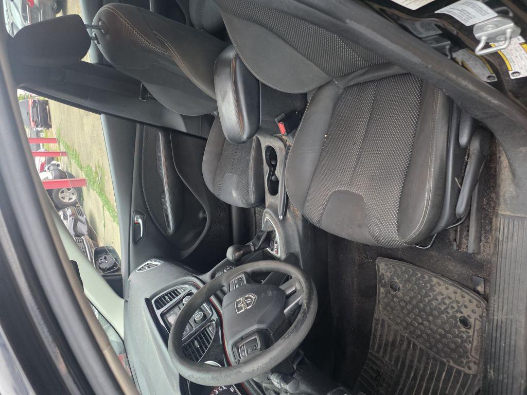2016 Dodge Dart - $4,000