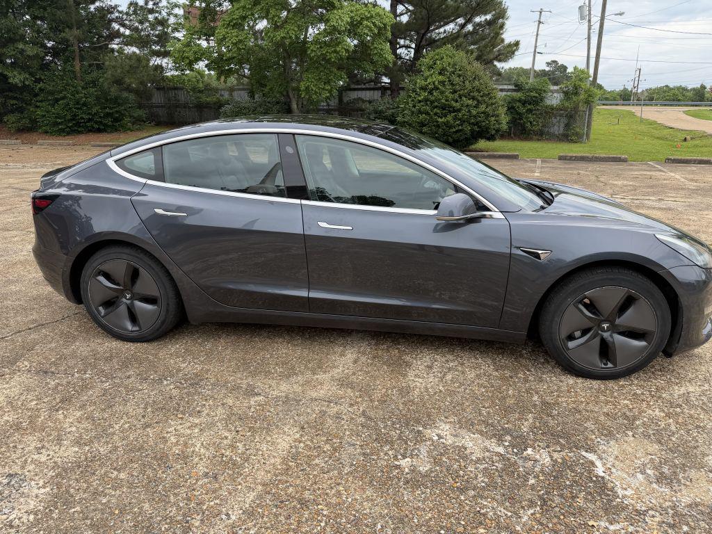 2018 Tesla Model 3  Long Range - $13,999