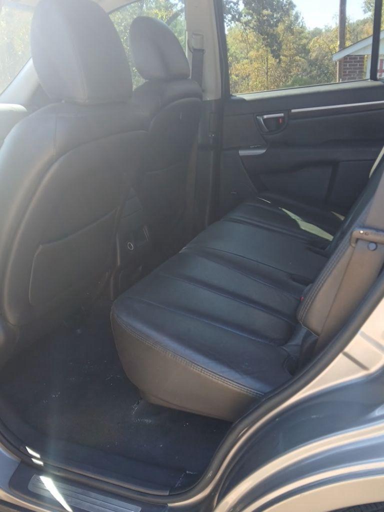 2012 Hyundai Santa Fe - $4,999