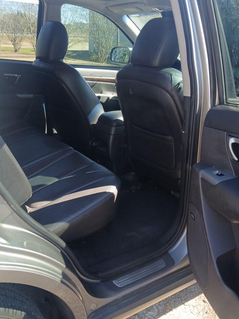 2012 Hyundai Santa Fe - $4,999