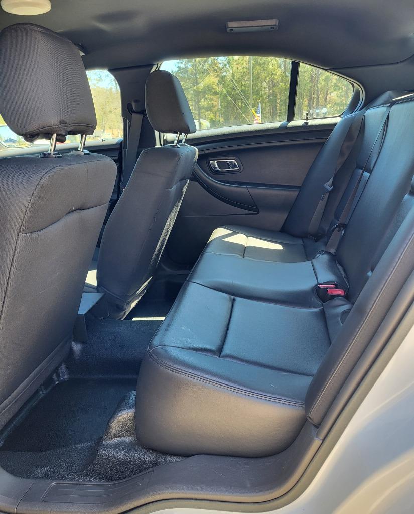 2017 Ford Taurus - $11,995