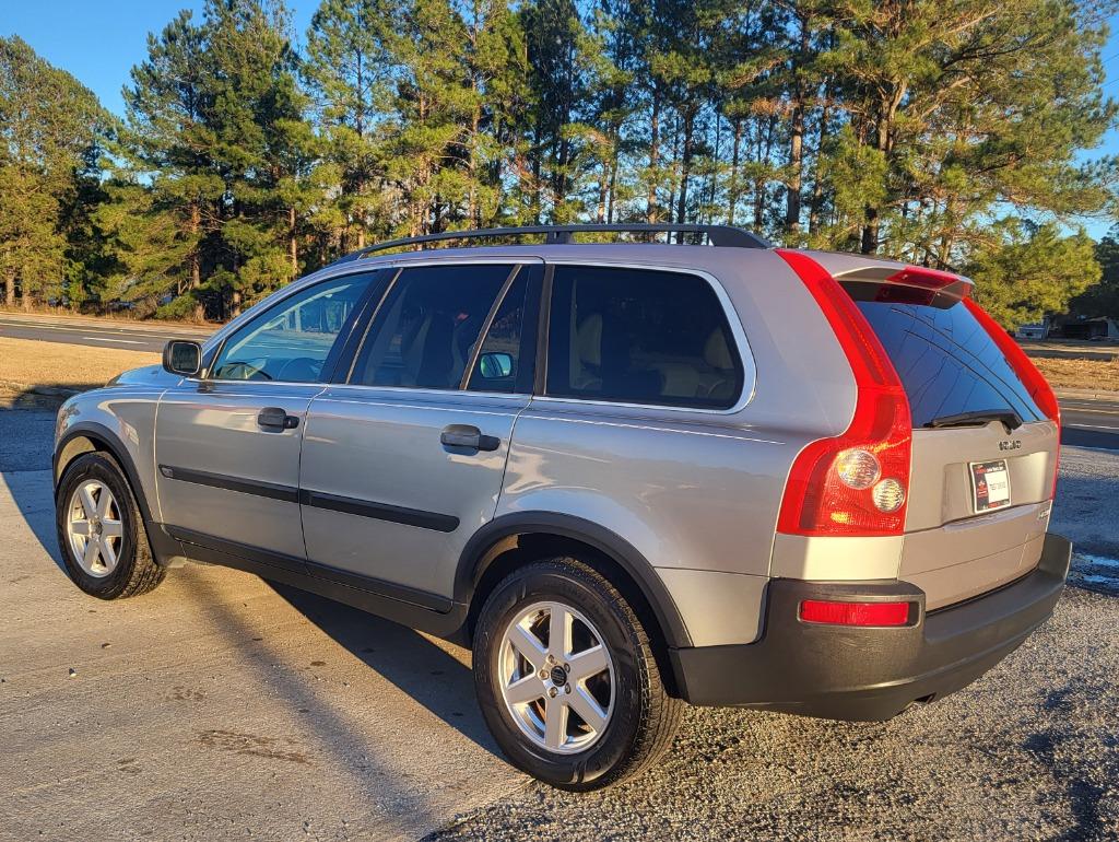 2004 Volvo XC90 - $5,995