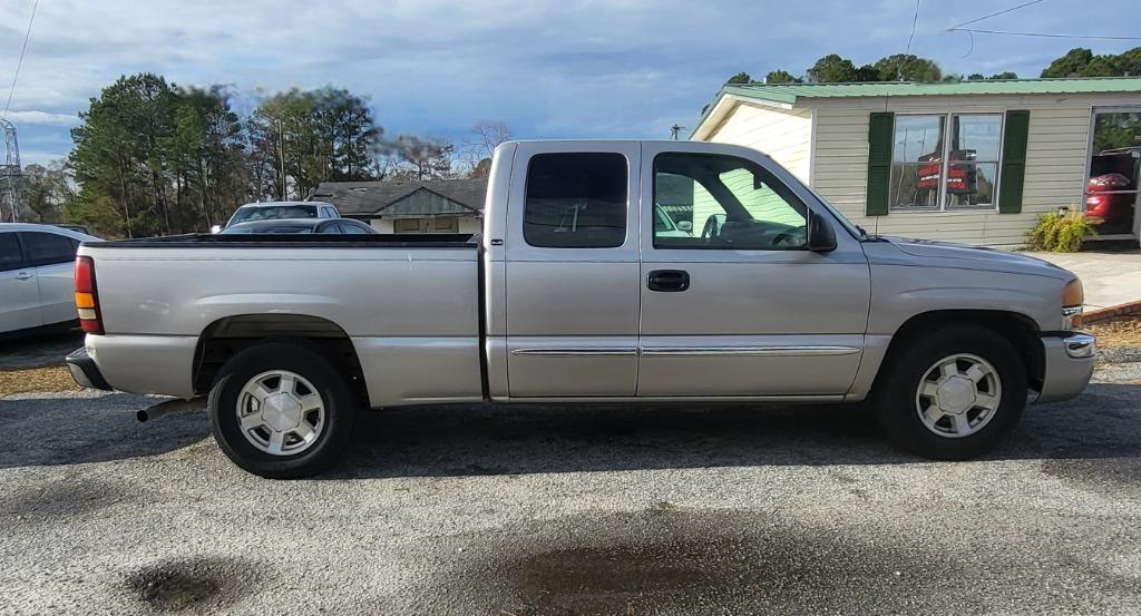 2004 GMC Sierra - $7,995