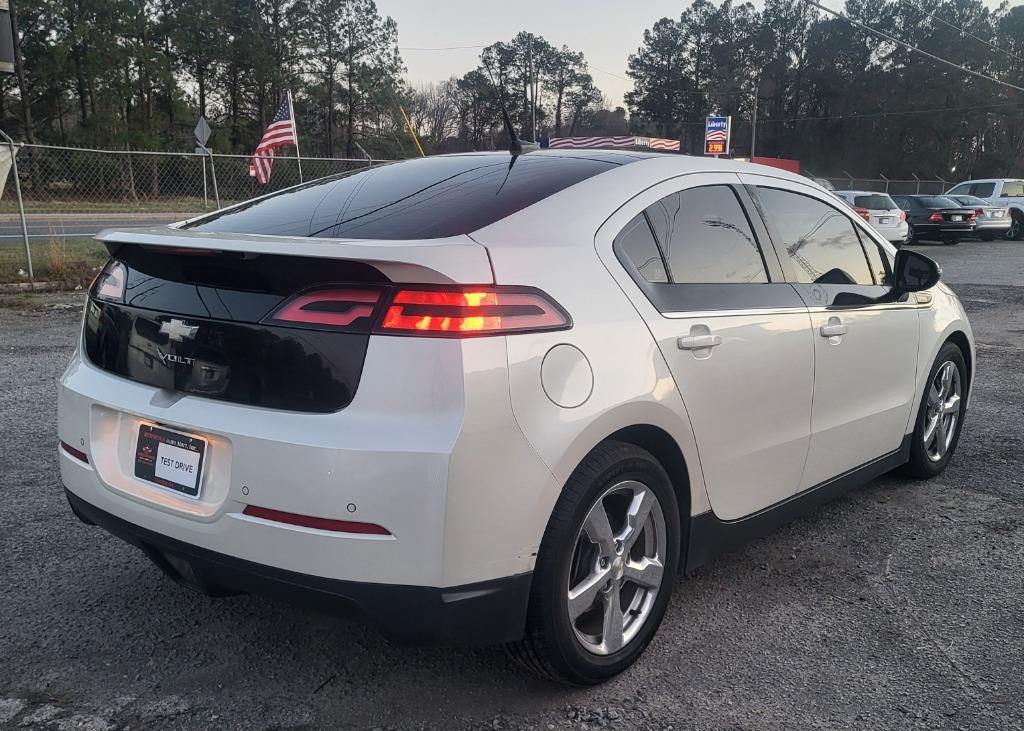 2011 Chevrolet Volt Premium photo