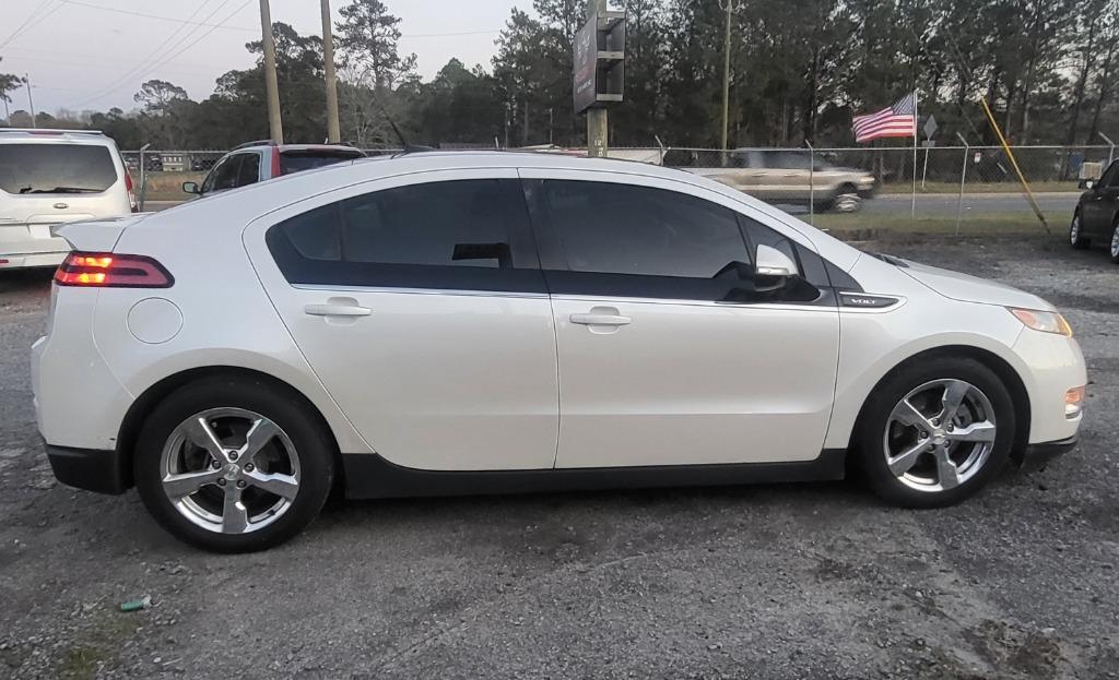 2011 Chevrolet Volt Premium photo