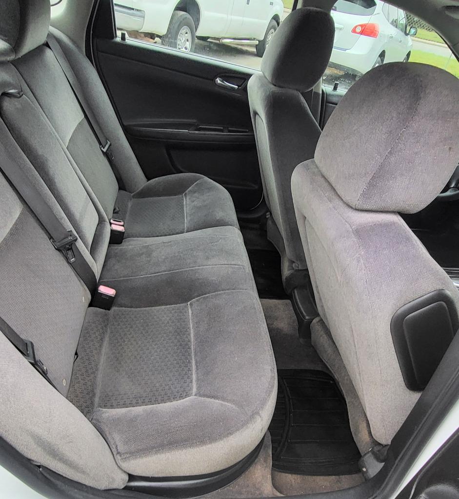 2015 Chevrolet Impala - $8,995