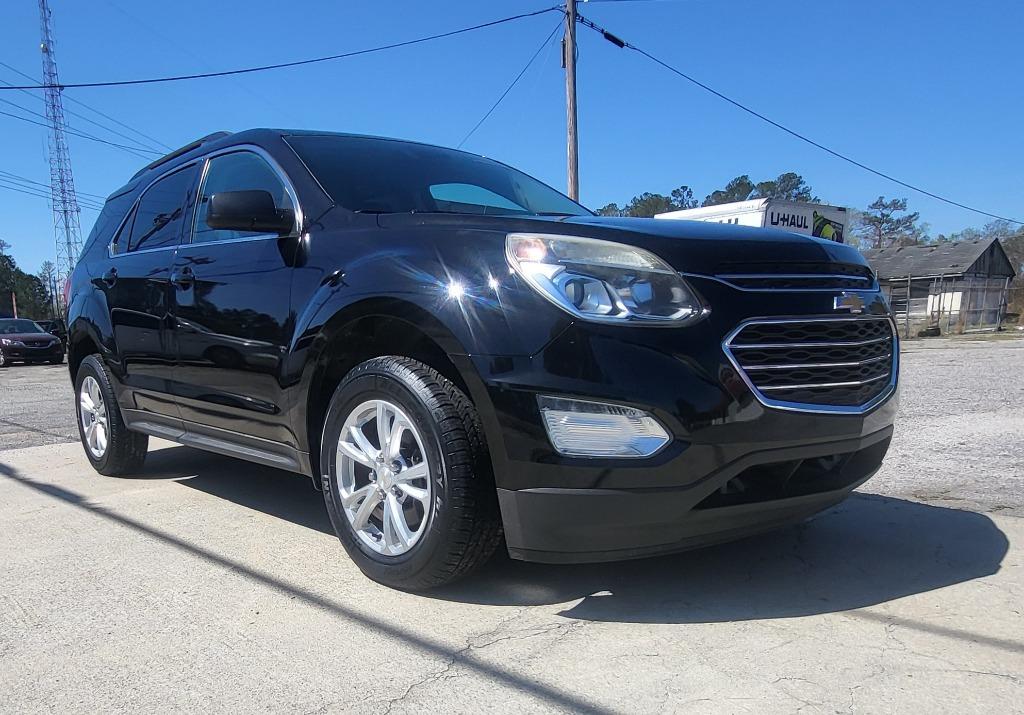 2017 Chevrolet Equinox - $11,995