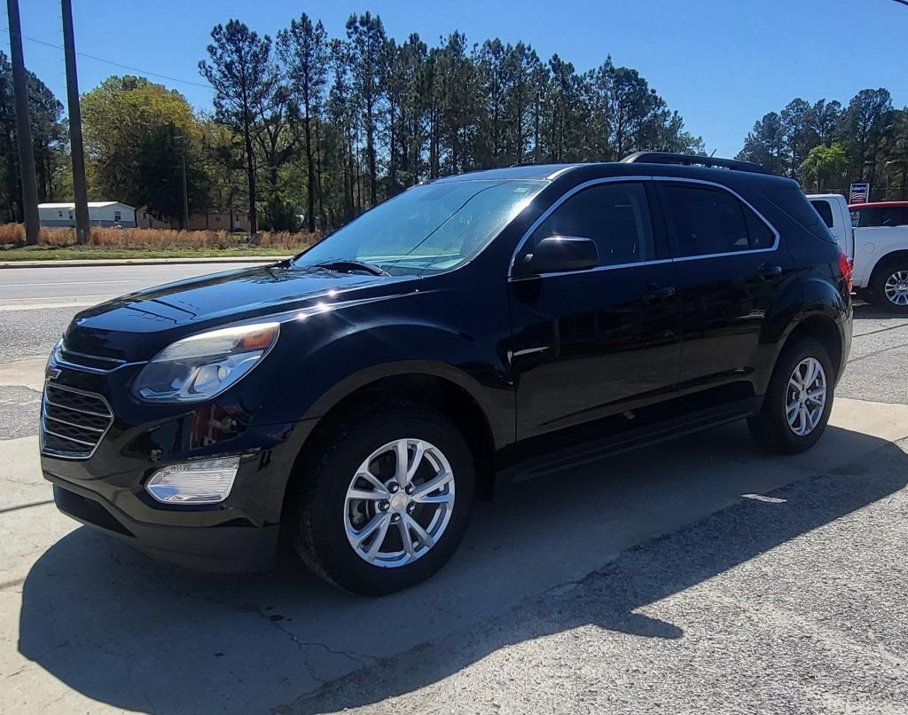 2017 Chevrolet Equinox - $11,995