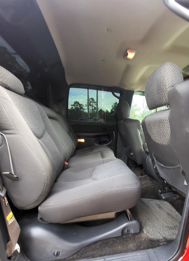 2002 Chevrolet Avalanche - $14,995