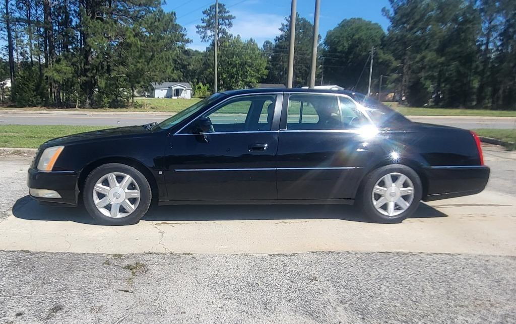 2007 Cadillac DTS - $7,495