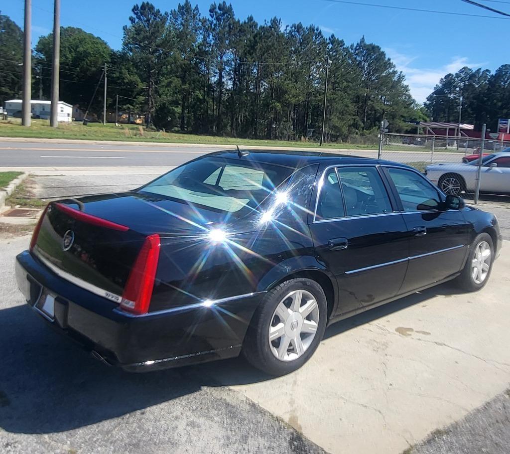 2007 Cadillac DTS - $7,495