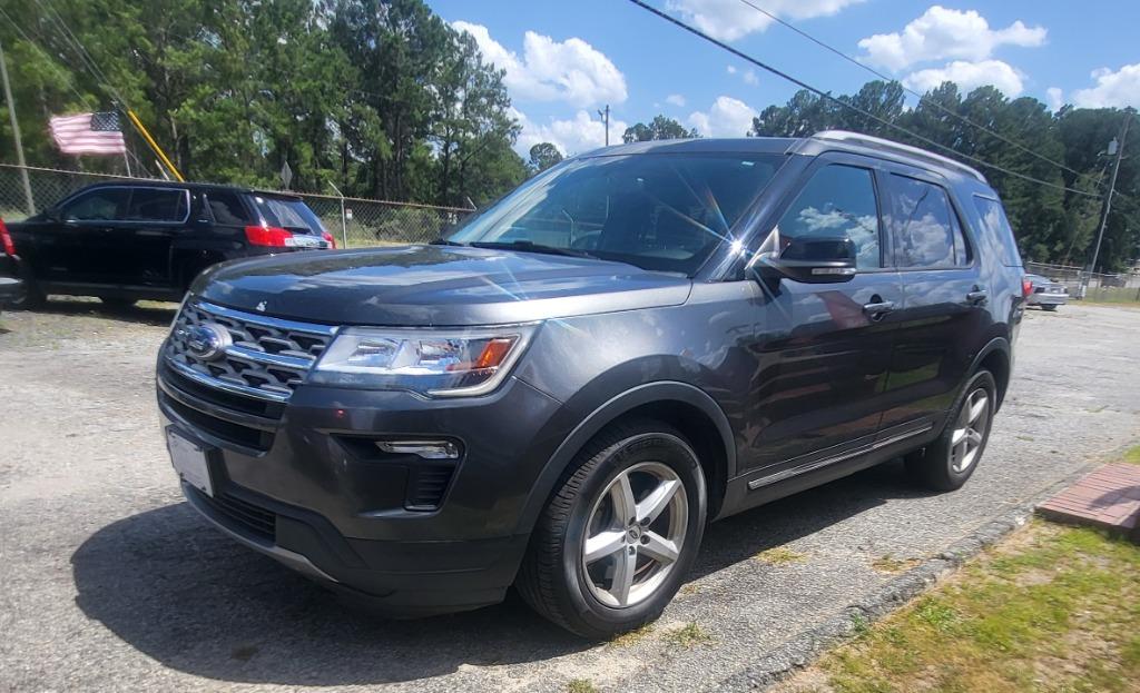2018 Ford Explorer - $7,995