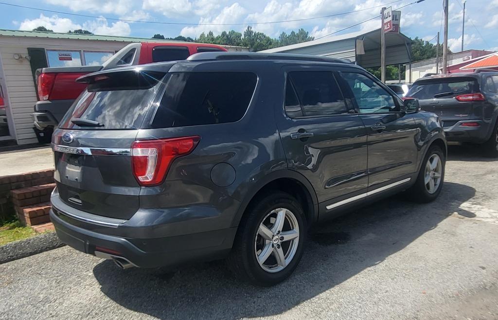 2018 Ford Explorer - $7,995
