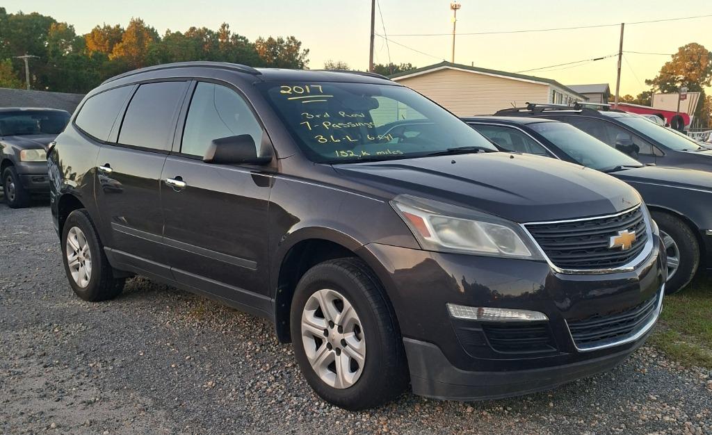 2017 Chevrolet Traverse - $7,495