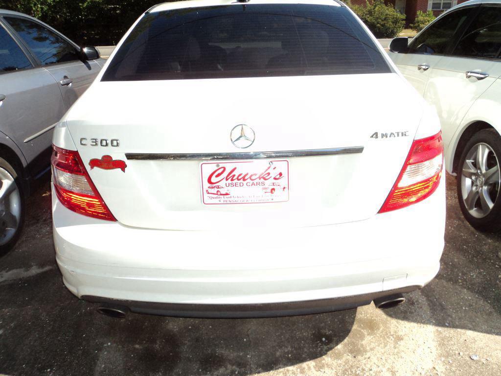 2010 Mercedes-Benz C-Class - $10,600