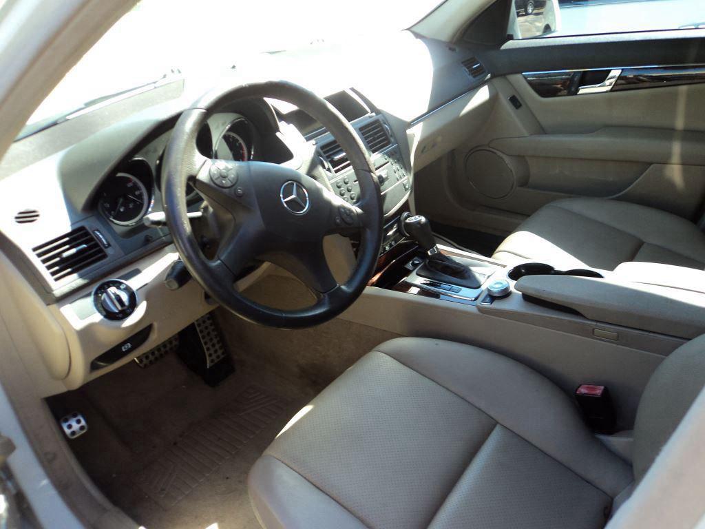 2010 Mercedes-Benz C-Class - $10,600