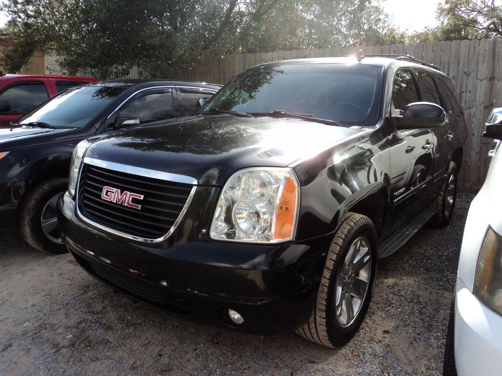 2013 GMC Yukon - $14,200