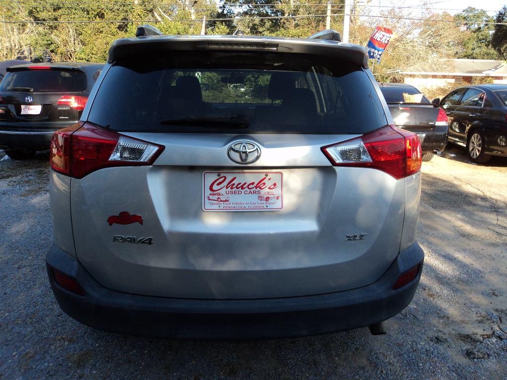 2013 Toyota RAV4 XLE photo
