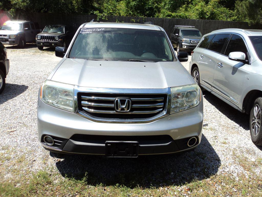 2015 Honda Pilot - $10,300