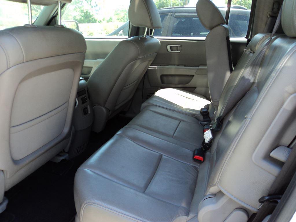 2015 Honda Pilot - $10,300