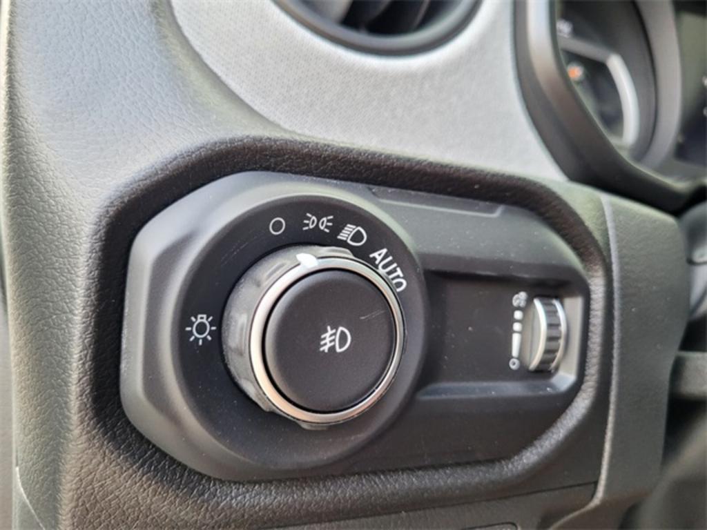 2024 Jeep Wrangler Sport photo