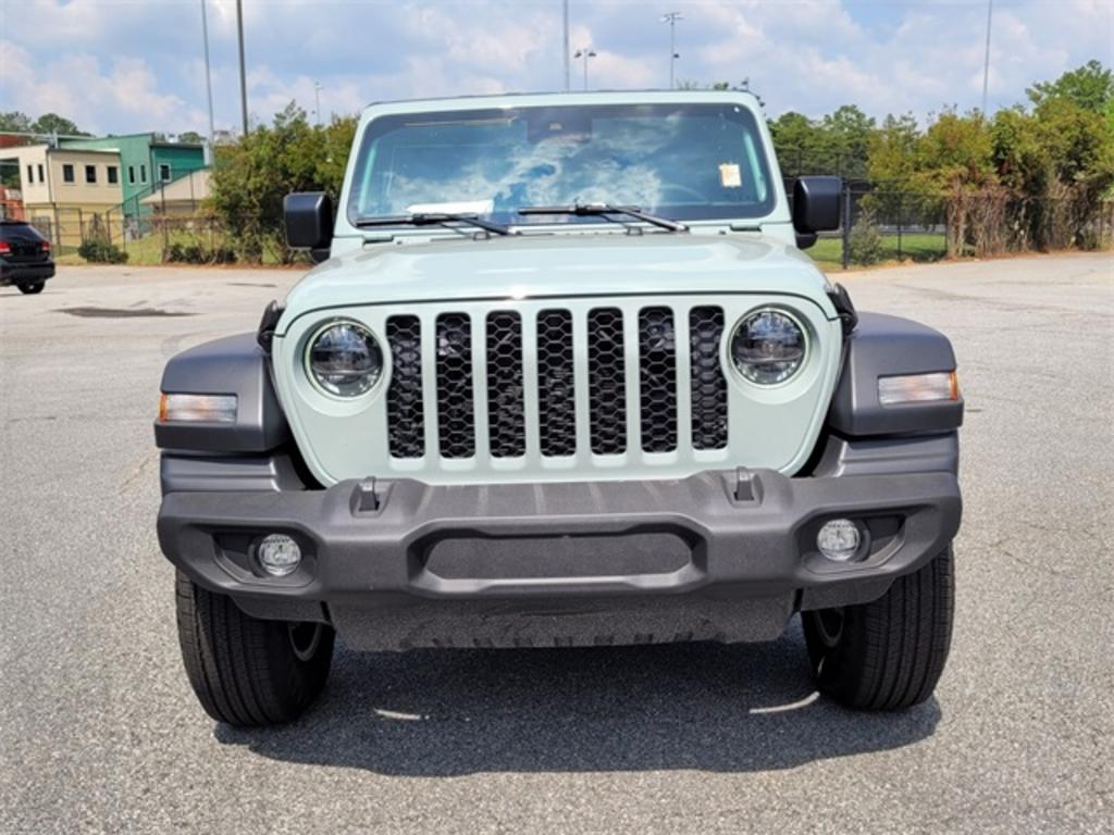 2024 Jeep Wrangler - $52,755