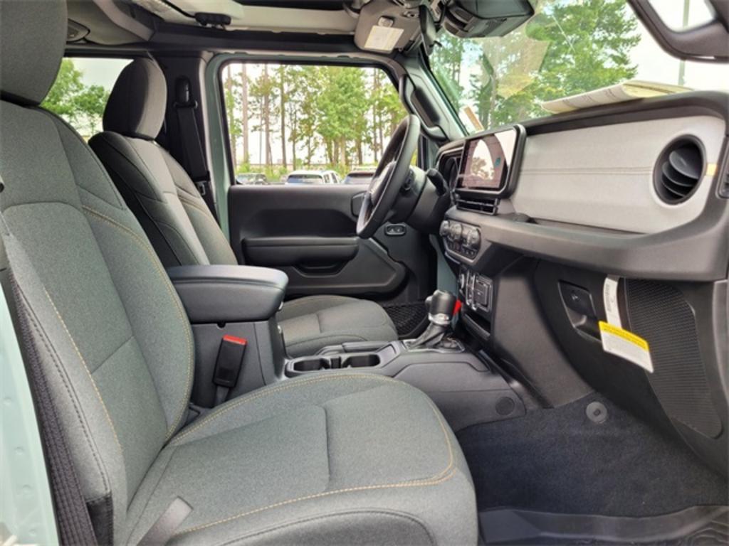 2024 Jeep Wrangler - $52,755