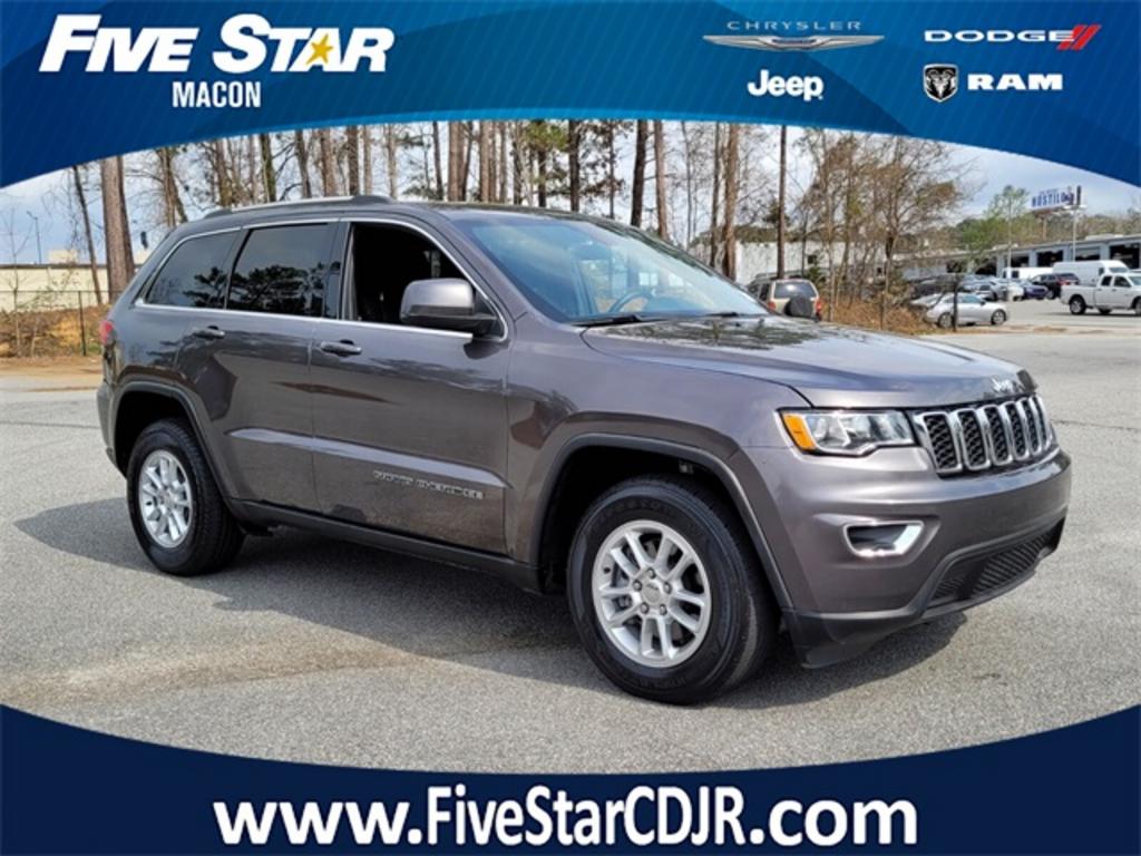 2019 Jeep Grand Cherokee Laredo photo