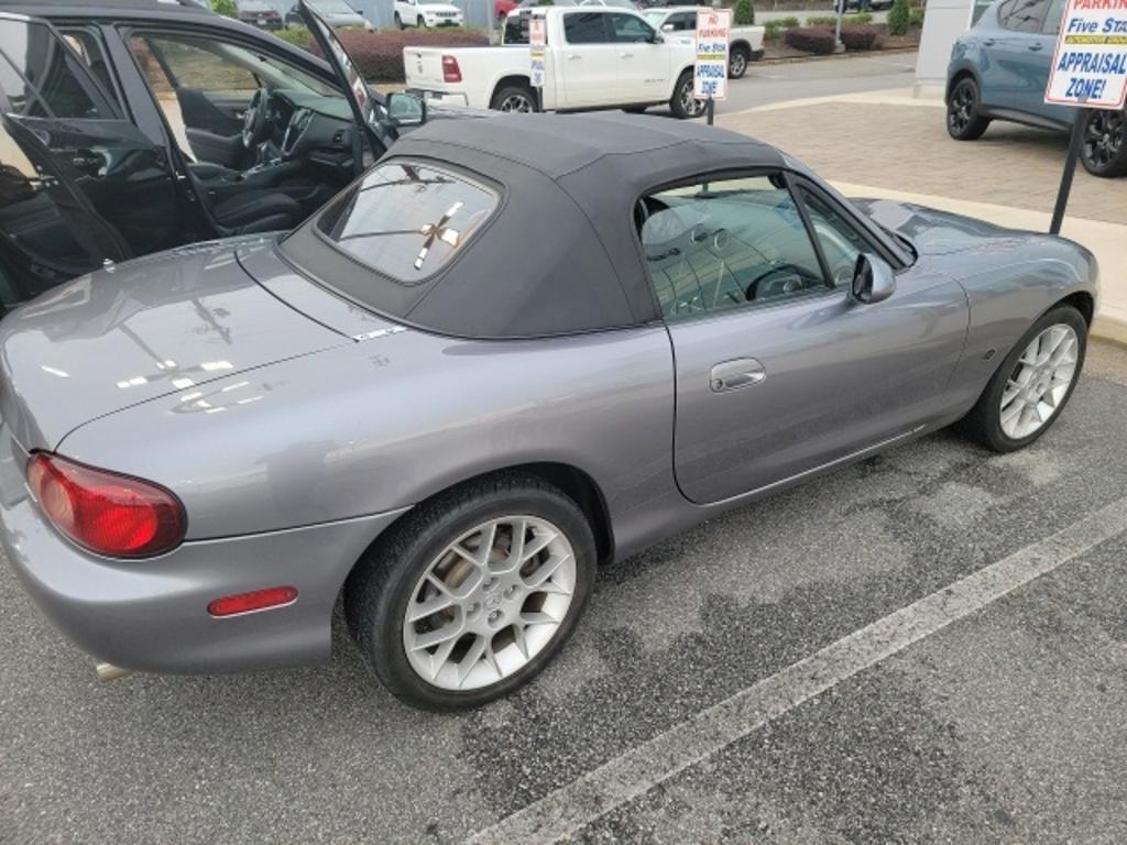 2002 MAZDA MX-5 - $12,000